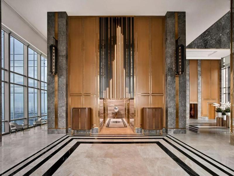 Bluesky Landmark 81 Paradise Vacation image