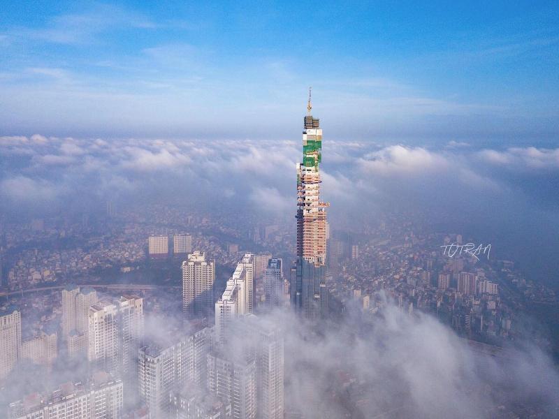 Bluesky Landmark 81 Paradise Vacation image