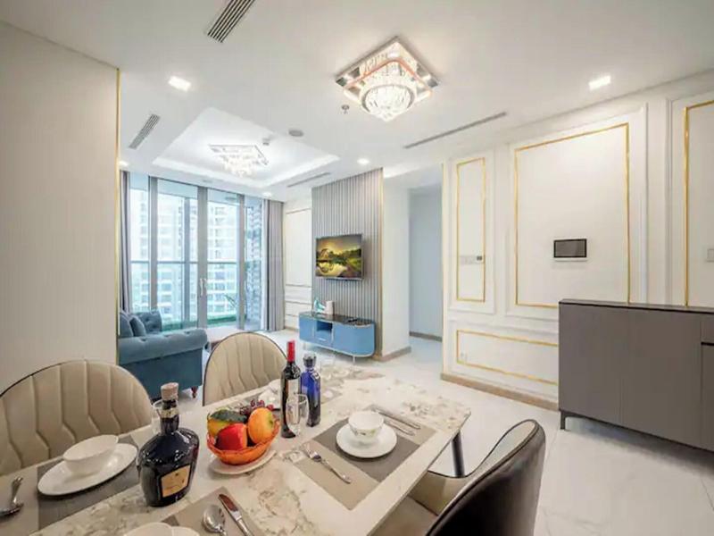 Bluesky Landmark 81 Paradise Vacation image
