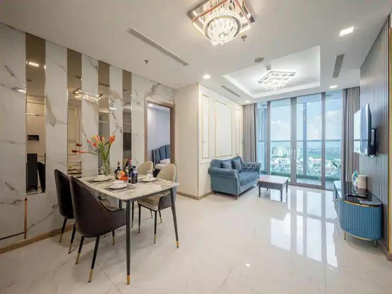 Bluesky Landmark 81 Paradise Vacation image