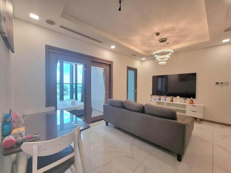 Bluesky Landmark 81 Paradise Vacation image