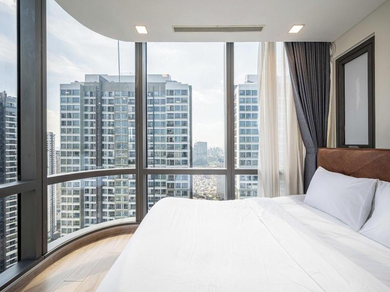 Bluesky Landmark 81 Paradise Vacation image
