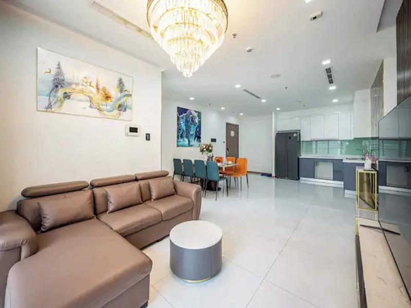 Bluesky Landmark 81 Paradise Vacation image
