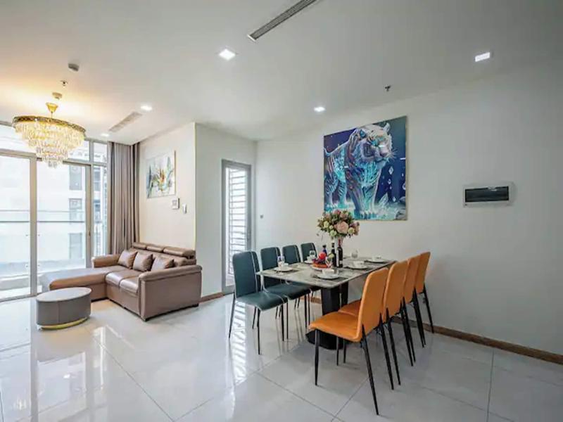 Bluesky Landmark 81 Paradise Vacation image