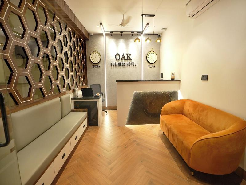 Oak Business Hotel image