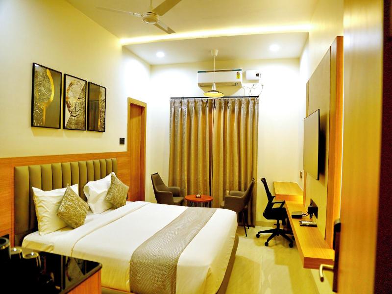 Oak Business Hotel image