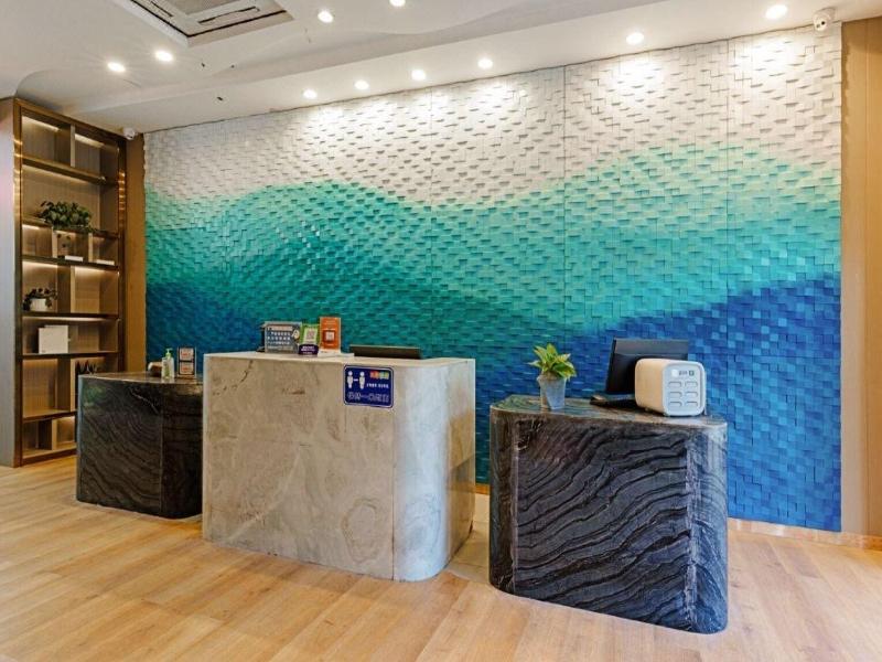 Azure View Elegant Hotel Guangzhou South Railway image