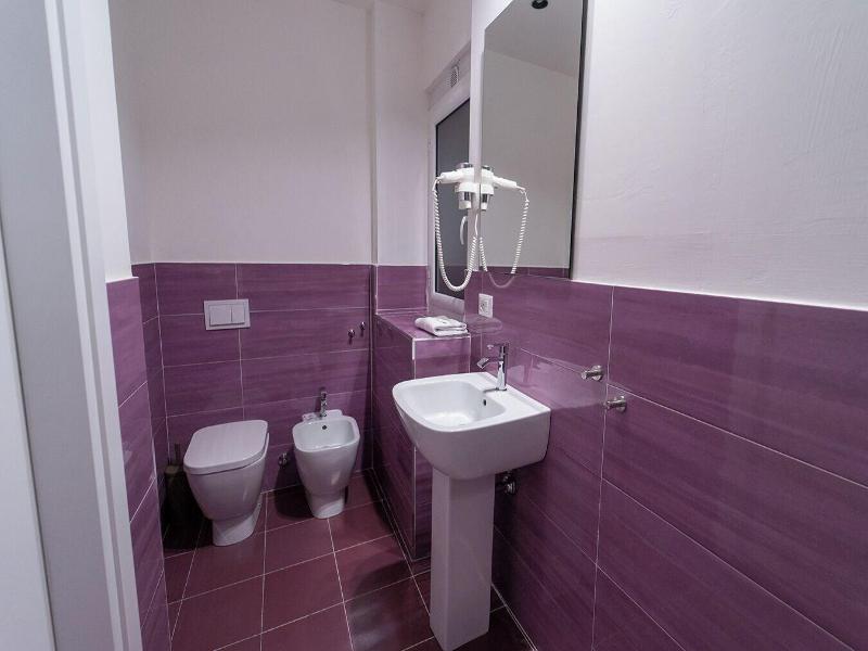 P.c. Boutique H. Castel Nuovo By Clapa Group Dis image