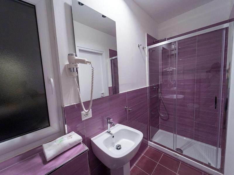 P.c. Boutique H. Castel Nuovo By Clapa Group Dis image