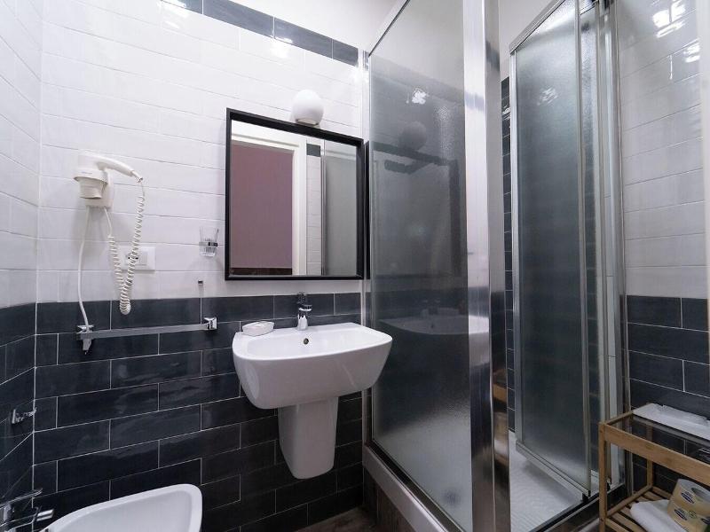P.c. Boutique H. Castel Nuovo By Clapa Group Dis image
