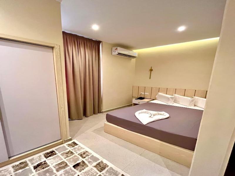 City View Palace Hotel image
