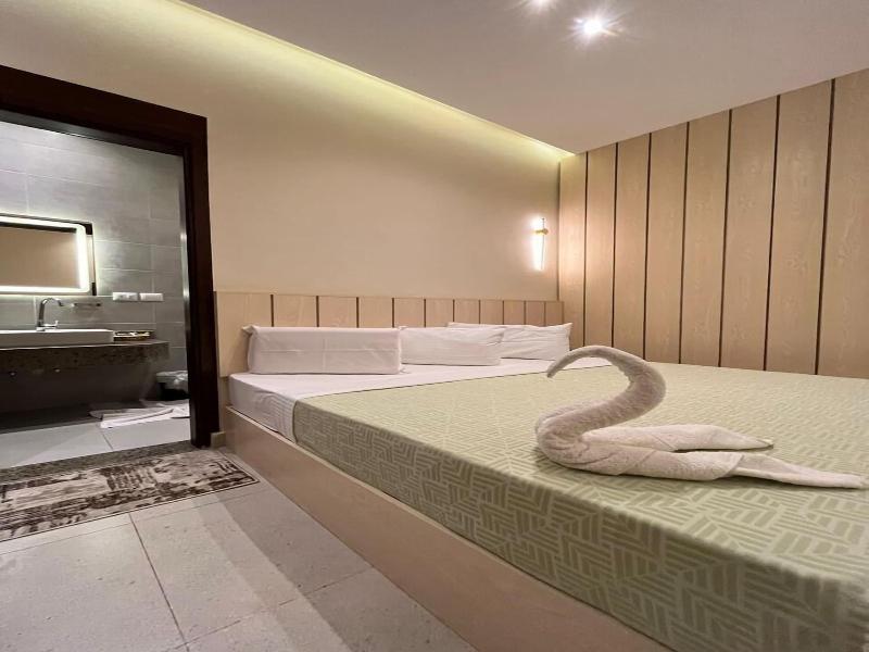 City View Palace Hotel image
