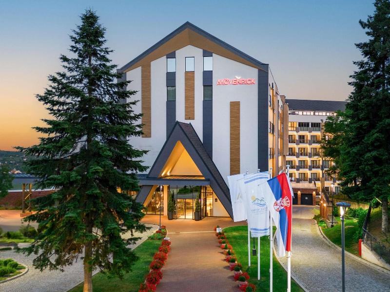 Mã¶venpick Resort And Spa Fruske Terme image