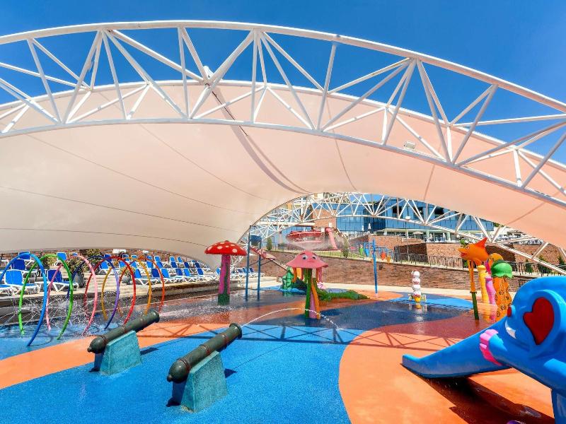 Mã¶venpick Resort And Spa Fruske Terme image