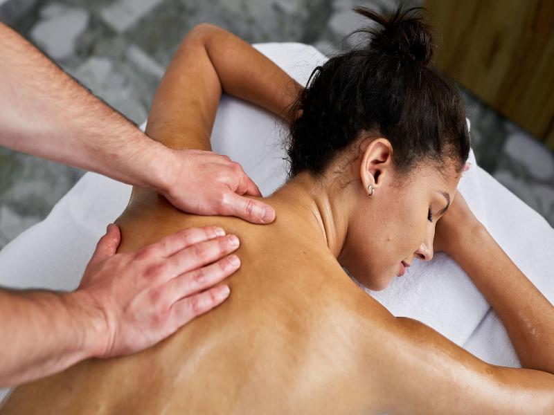 Mã¶venpick Resort And Spa Fruske Terme image
