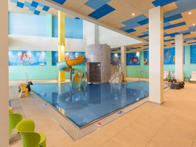 Mã¶venpick Resort And Spa Fruske Terme image