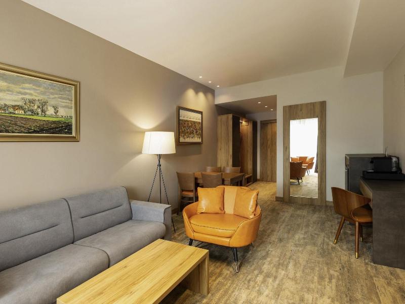 Mã¶venpick Resort And Spa Fruske Terme image