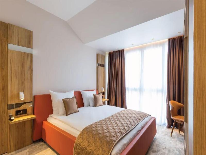 Mã¶venpick Resort And Spa Fruske Terme image