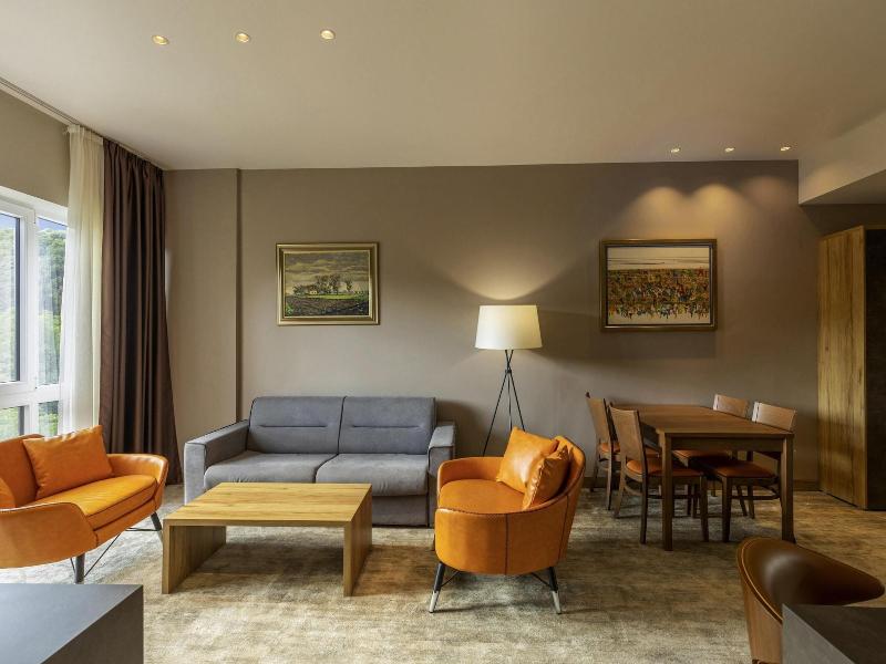 Mã¶venpick Resort And Spa Fruske Terme image