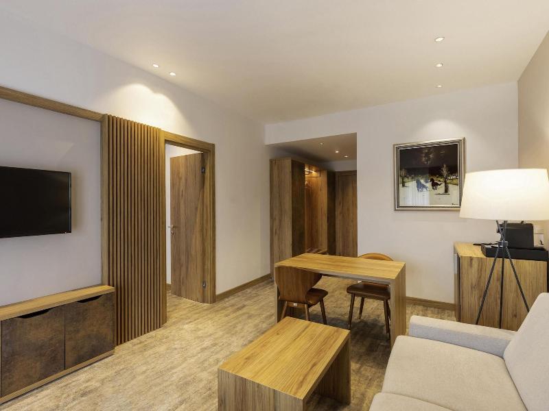 Mã¶venpick Resort And Spa Fruske Terme image