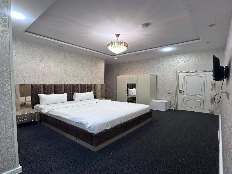 Central City Hotel Baku image