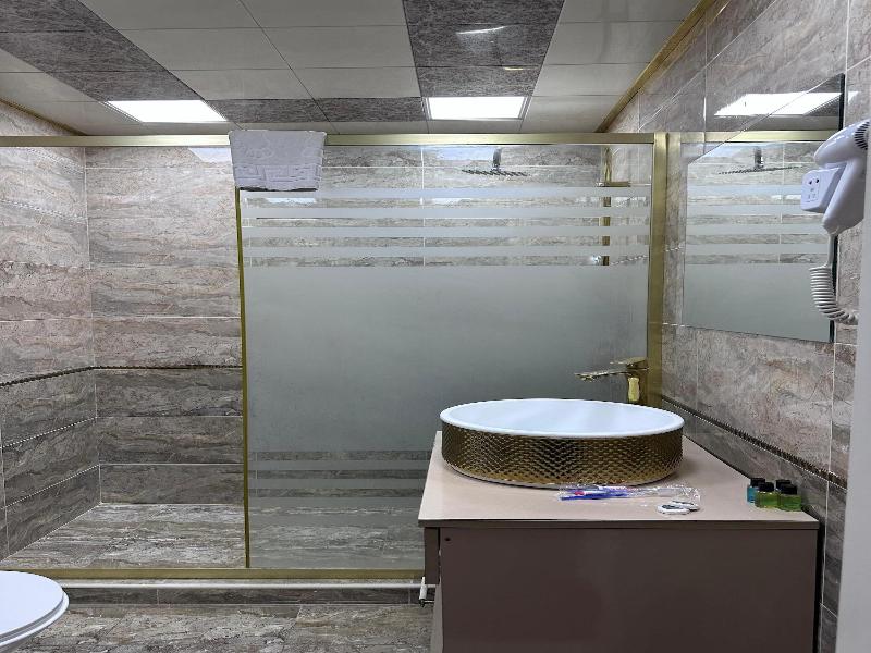 Central City Hotel Baku image