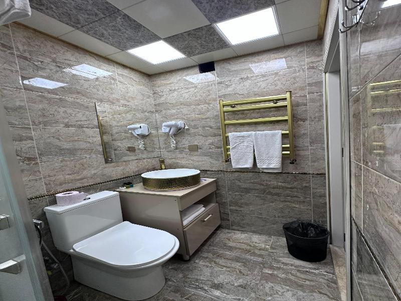 Central City Hotel Baku image
