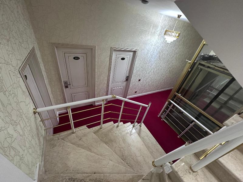 Central City Hotel Baku image