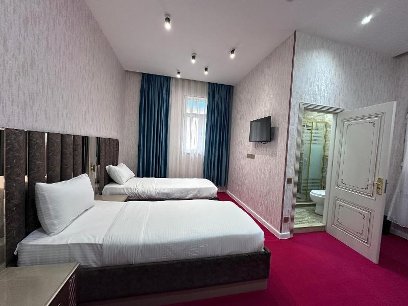 Central City Hotel Baku image