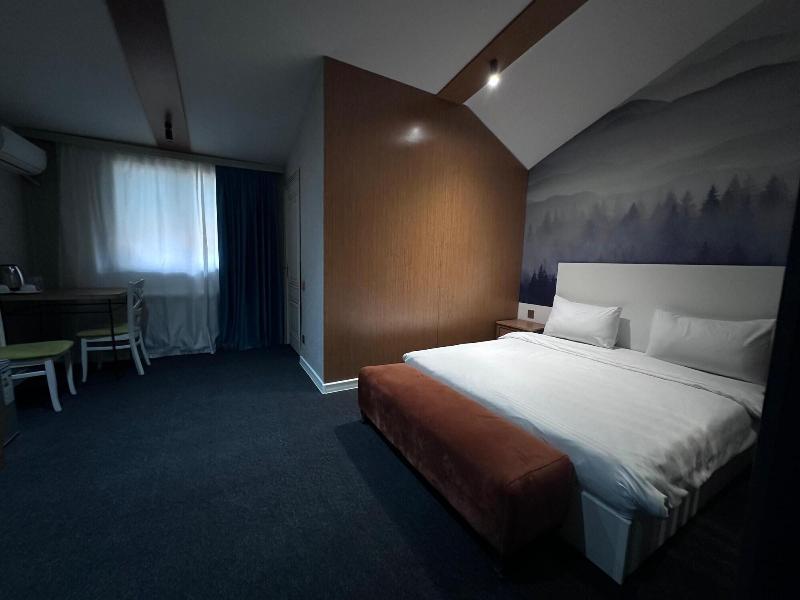 Central City Hotel Baku image