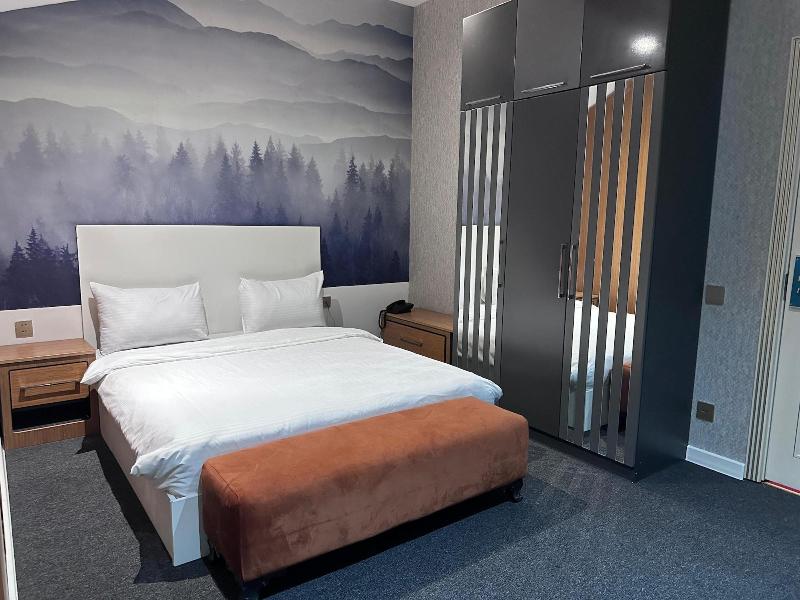 Central City Hotel Baku image