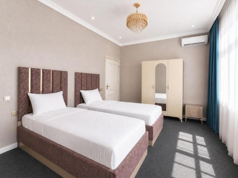 Central City Hotel Baku image