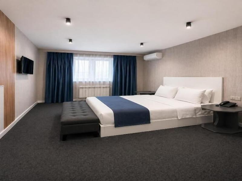 Central City Hotel Baku image
