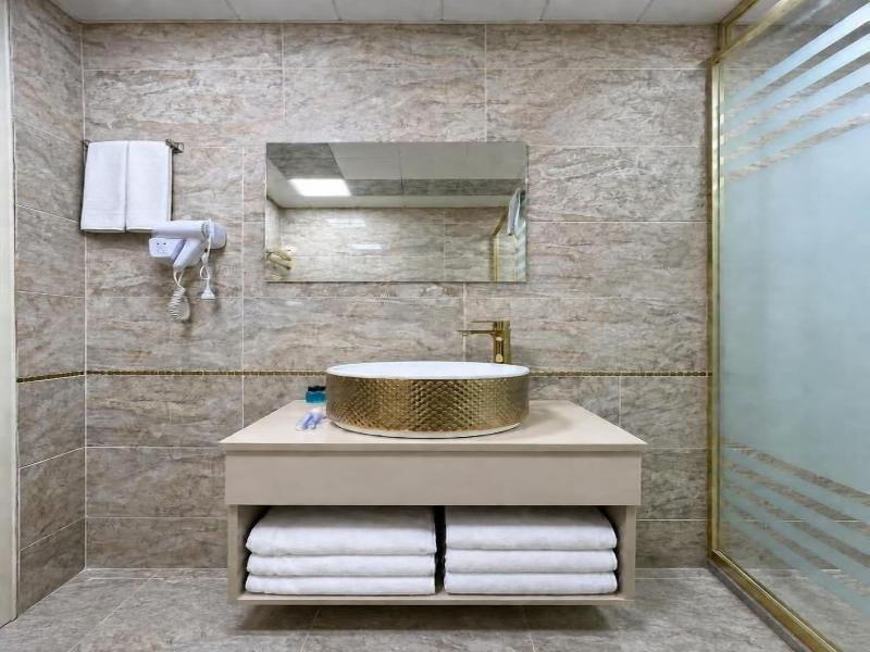 Central City Hotel Baku image