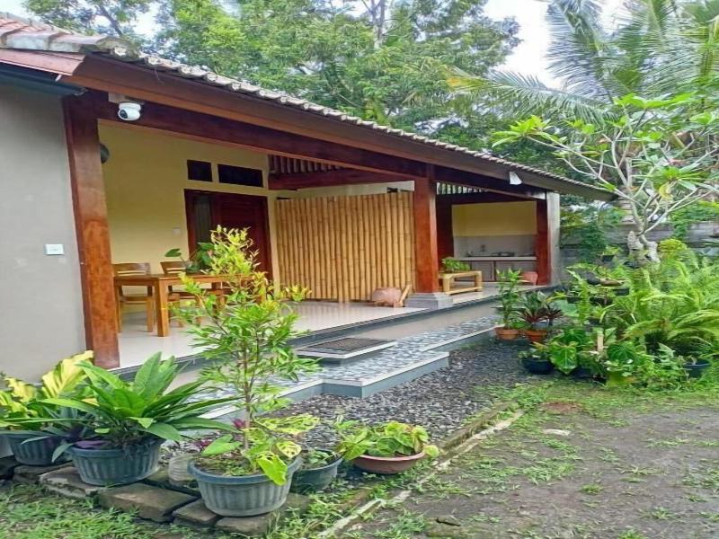 Bali Asli Guest House By Eps image