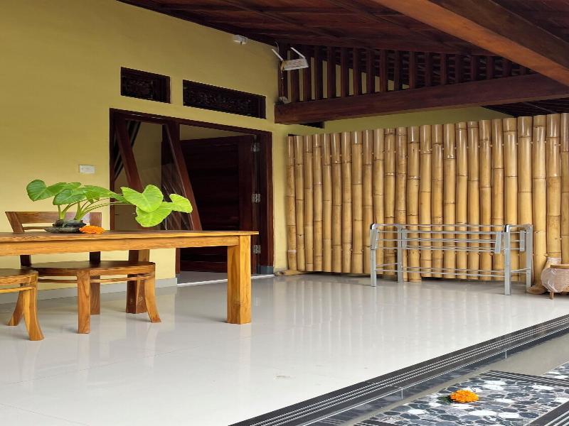 Bali Asli Guest House By Eps image