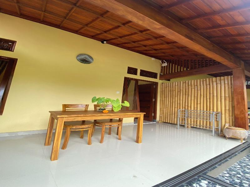 Bali Asli Guest House By Eps image