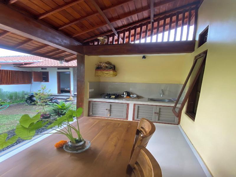 Bali Asli Guest House By Eps image