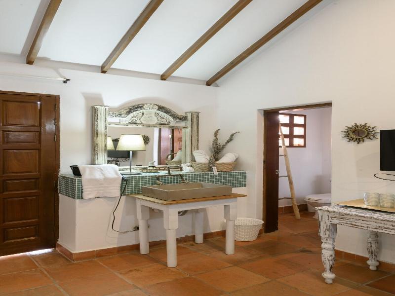 Hotel Boutique Al Alma image