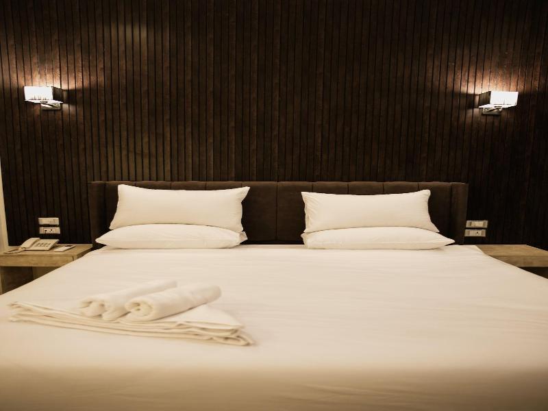 Tourist Palace Hotel image