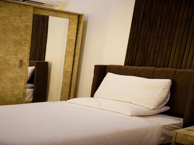 Tourist Palace Hotel image