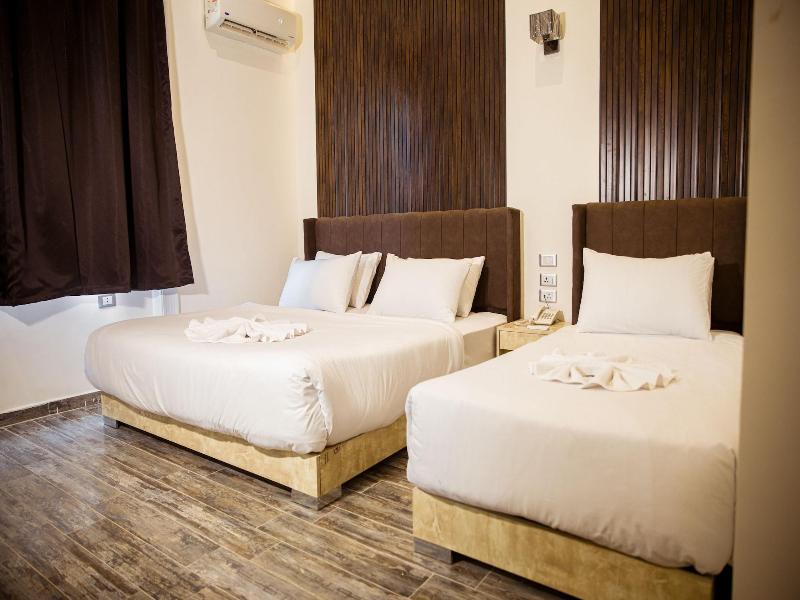 Tourist Palace Hotel image
