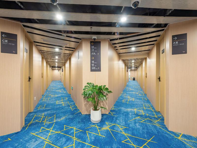Lemon Hotel image