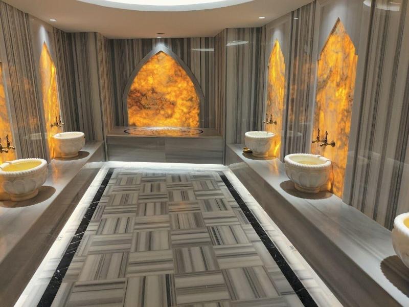 Golden Rose Hotel & Spa image