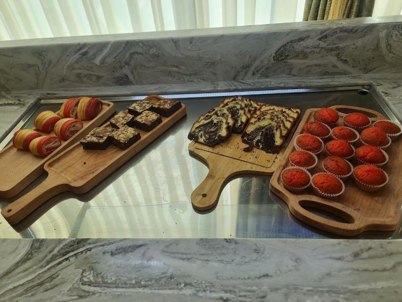 Golden Rose Hotel & Spa image