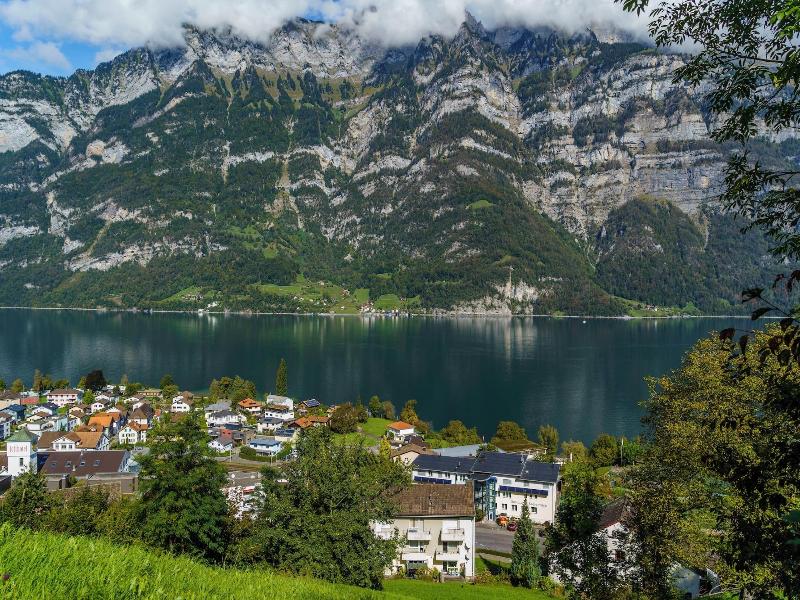 Seeblick Hotel Und Restaurant Rã¶ssli image