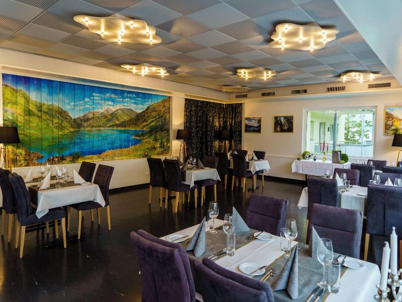 Seeblick Hotel Und Restaurant Rã¶ssli image