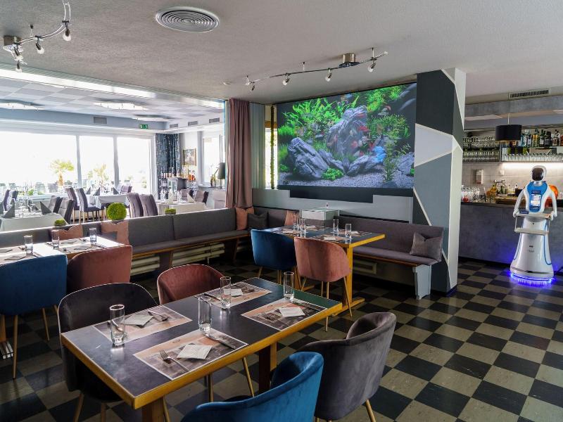 Seeblick Hotel Und Restaurant Rã¶ssli image