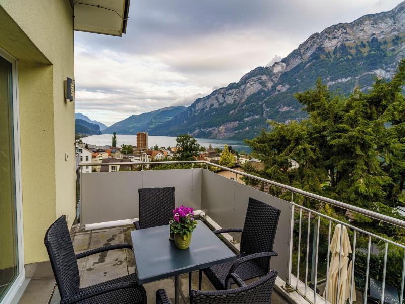 Seeblick Hotel Und Restaurant Rã¶ssli image