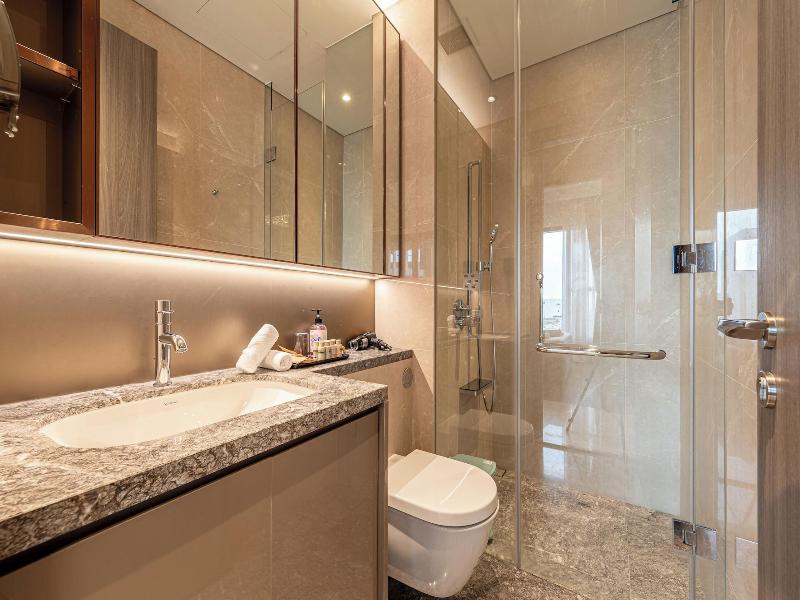 The Grand Manhattan Apt Luxury Vacation image